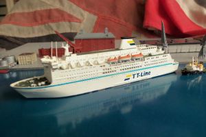 Ferry Peter Pan 1986 Model 1:1250 AL 132 (BH1143)