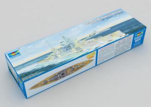 HMS Queen Elizabeth Battleship 1/350 (TRU 05324)