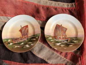 Royal Bayreuth Bavaria Fisherman Plates x2 (BH1050)