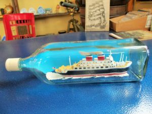 SS United States In a Bottle (UNQ 00252)