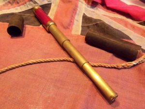 Victorian 3 Draw Pocket Size Mahogany Clad Telescope (BH1096)